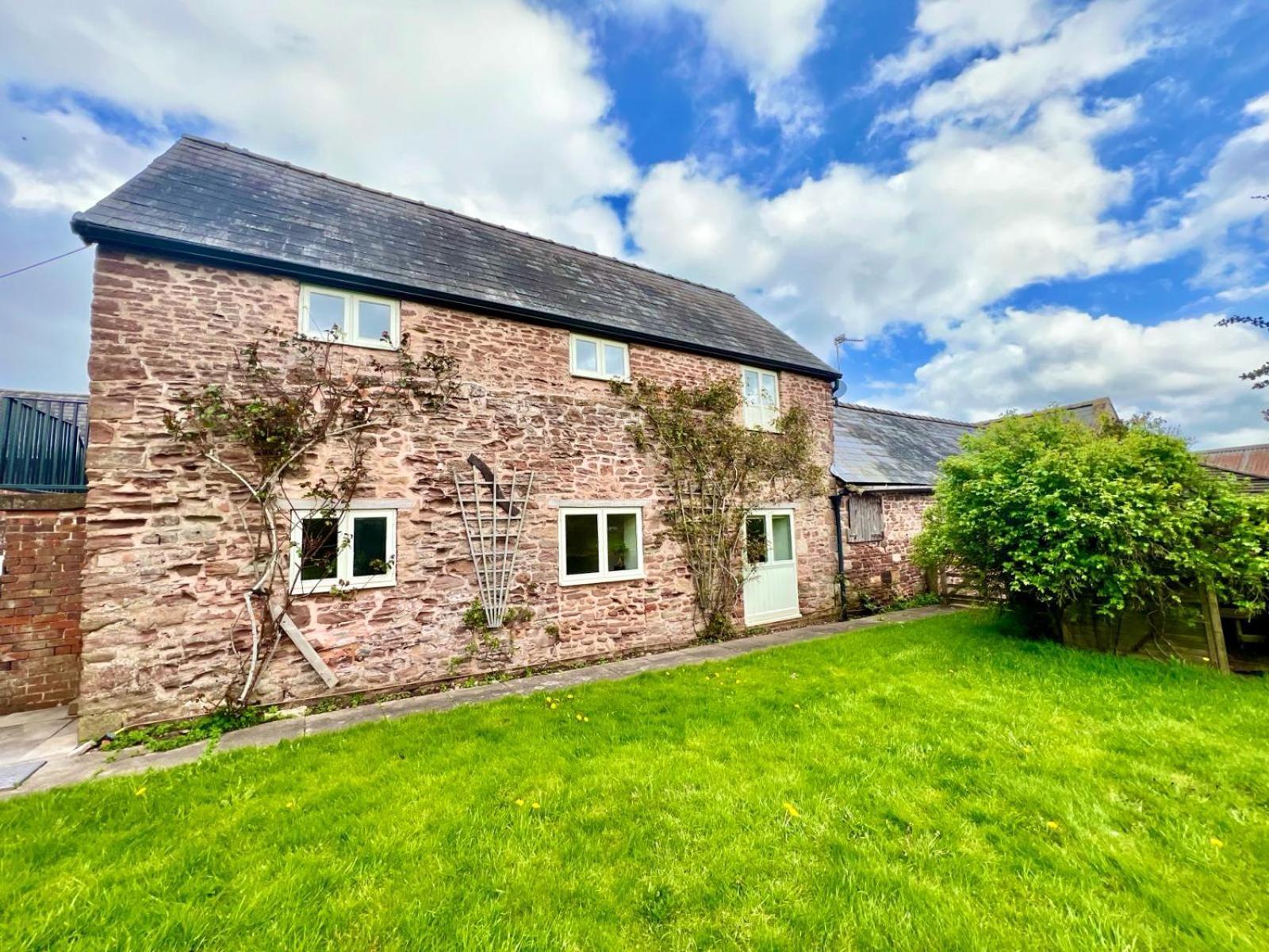 Abenhall Cottages Mitcheldean Exterior foto